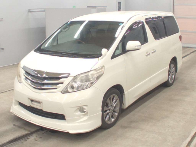 TOYOTA ALPHARD — фото