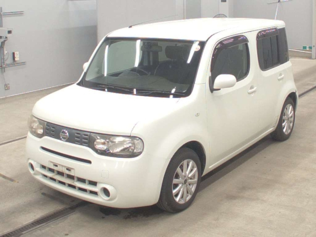 NISSAN CUBE — фото