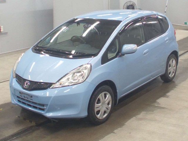 HONDA FIT — фото