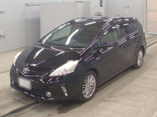 TOYOTA PRIUS — фото