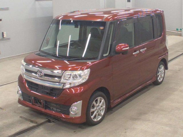 DAIHATSU TANTO — фото
