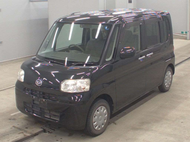 DAIHATSU TANTO — фото
