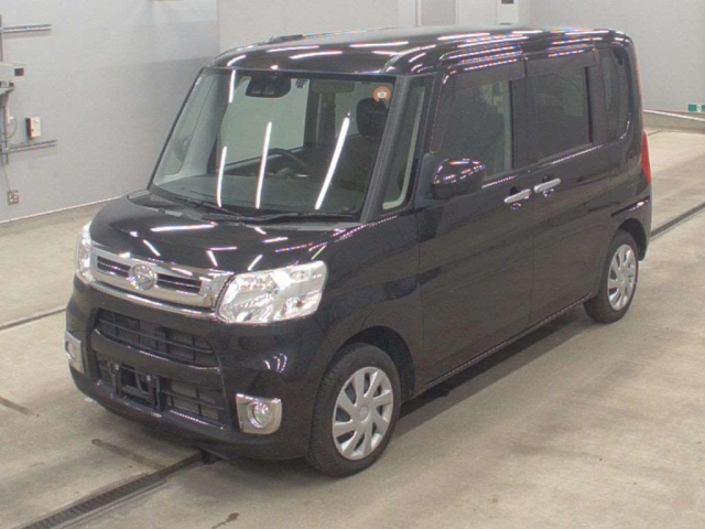 DAIHATSU TANTO — фото