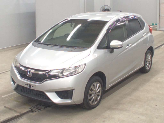 HONDA FIT — фото