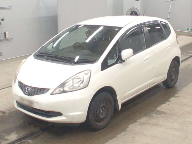 HONDA FIT — фото