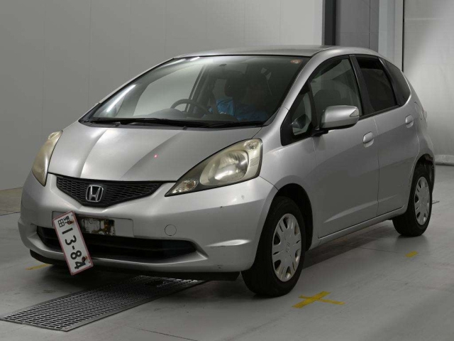 HONDA FIT — фото