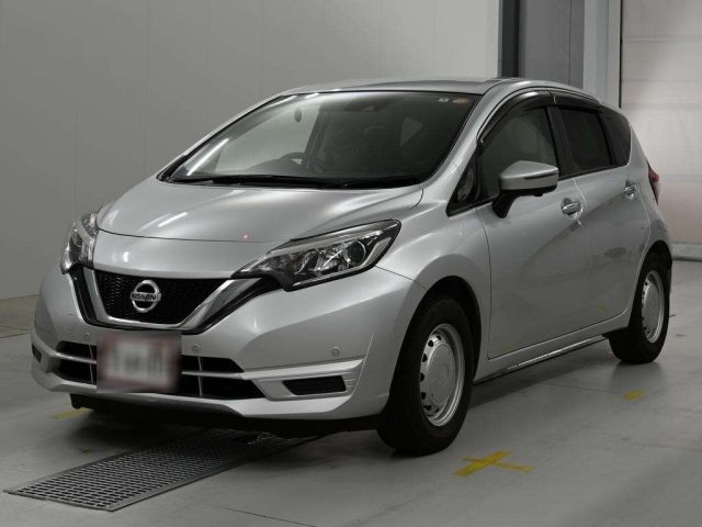 NISSAN NOTE — фото