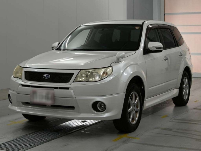 SUBARU FORESTER — фото