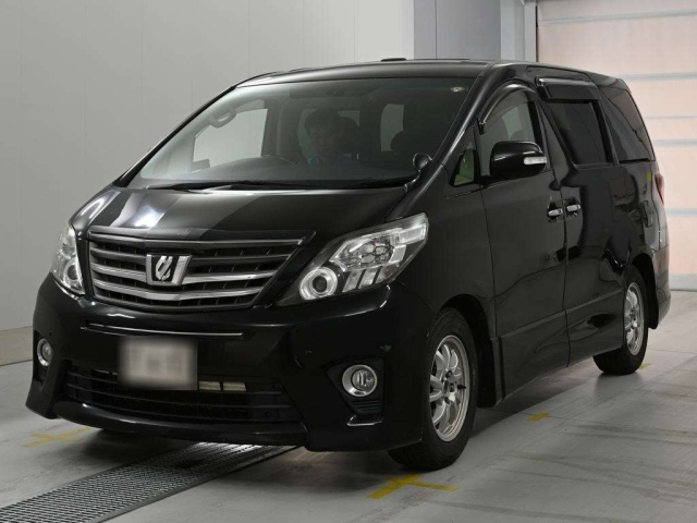 TOYOTA ALPHARD — фото