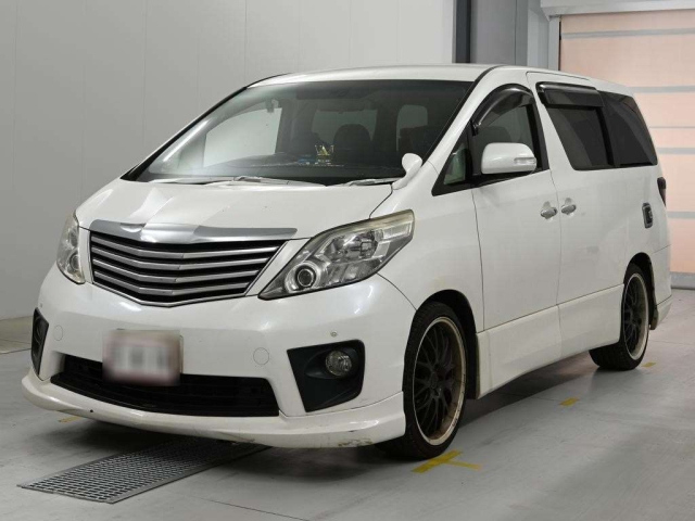 TOYOTA ALPHARD — фото