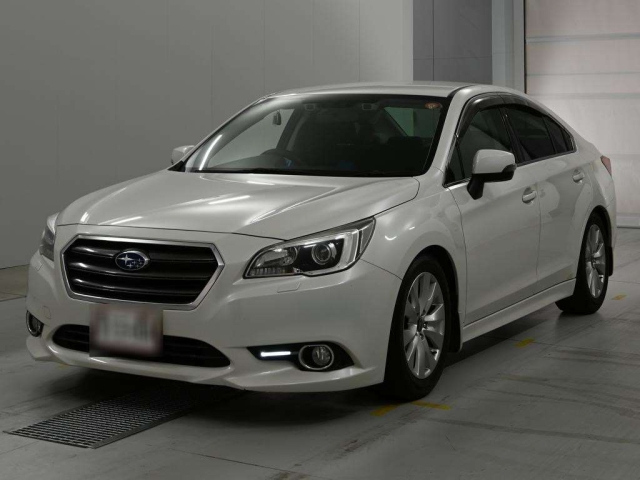 SUBARU LEGACY — фото