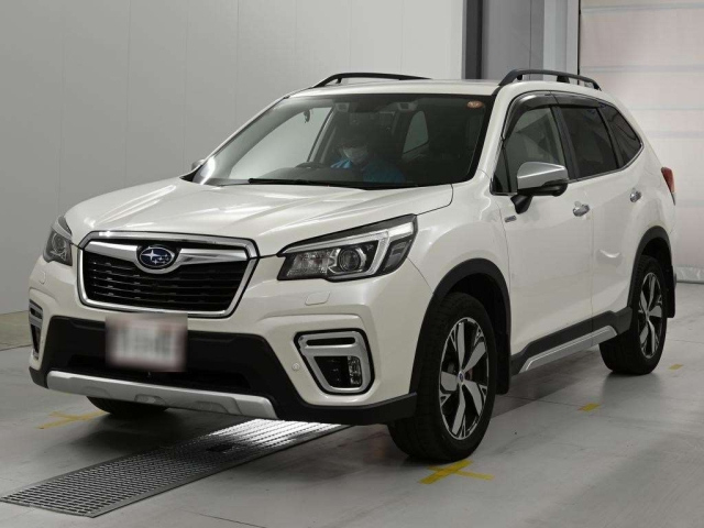 SUBARU FORESTER — фото