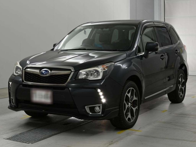 SUBARU FORESTER — фото