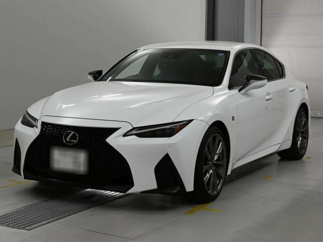LEXUS IS — фото
