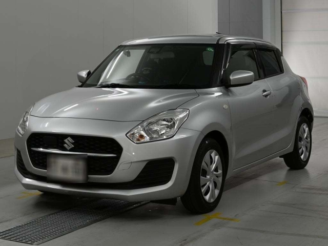 SUZUKI SWIFT — фото