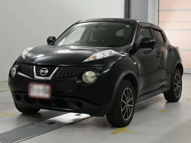 NISSAN JUKE — фото