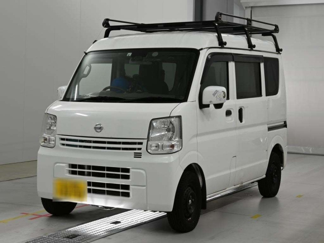 NISSAN CLIPPER — фото