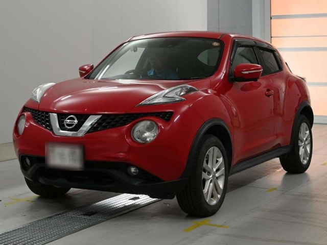 NISSAN JUKE — фото