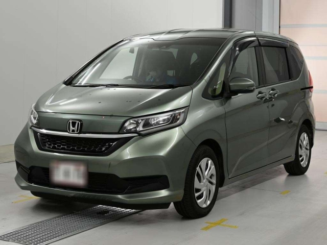 HONDA FREED — фото