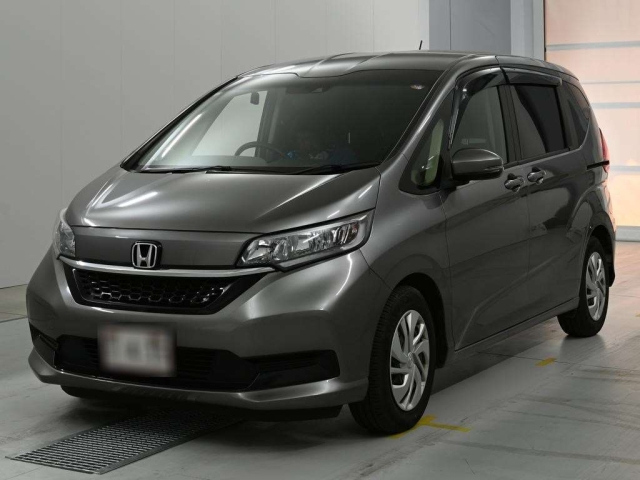 HONDA FREED — фото