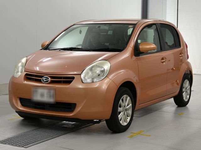DAIHATSU BOON
