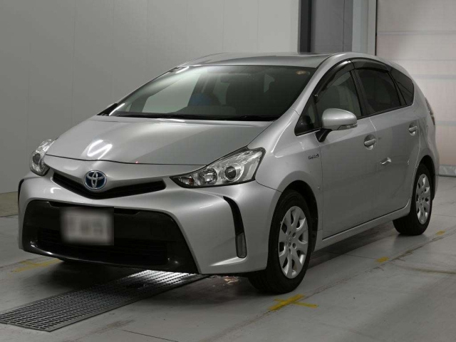 TOYOTA PRIUS — фото