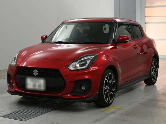 SUZUKI SWIFT — фото