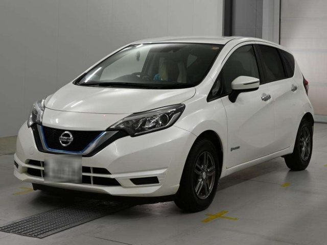 NISSAN NOTE — фото