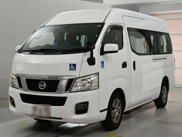 NISSAN CARAVAN — фото