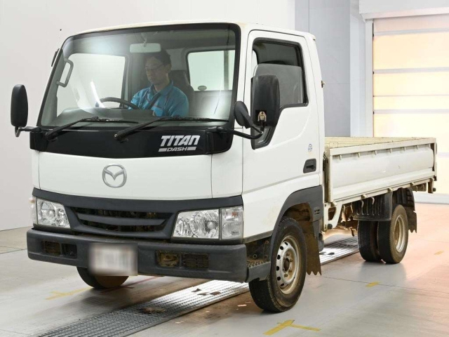 MAZDA TITAN