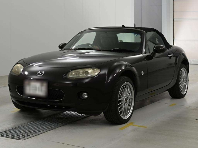 MAZDA ROADSTER