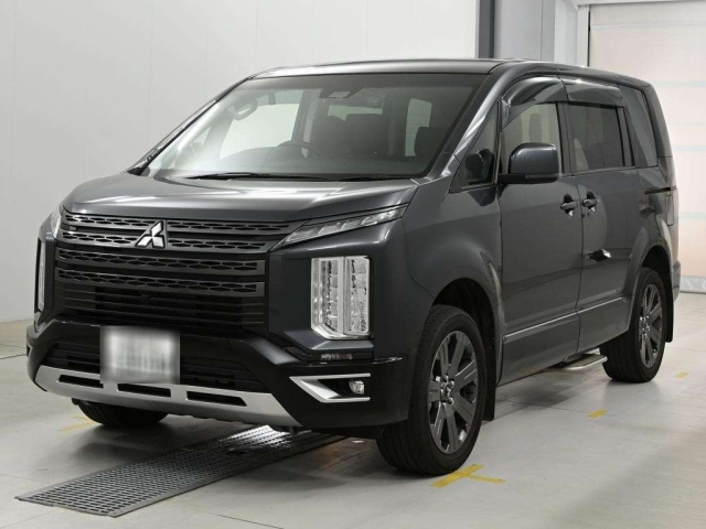 MITSUBISHI DELICA D5