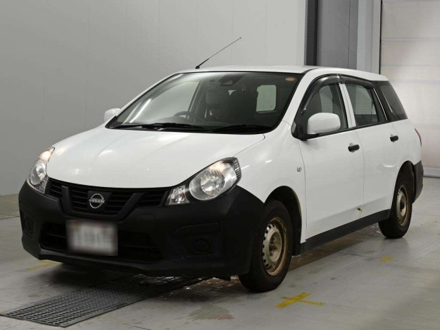 NISSAN AD