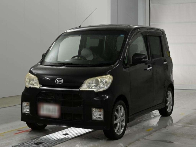 DAIHATSU TANTO — фото