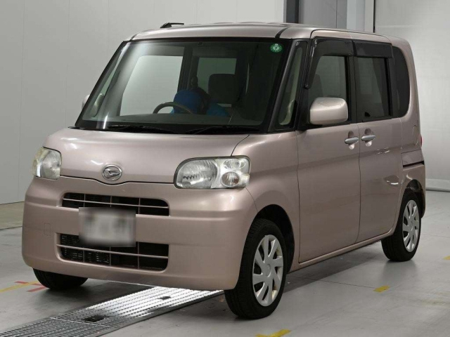 DAIHATSU TANTO — фото