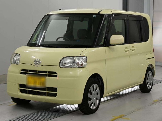 DAIHATSU TANTO — фото
