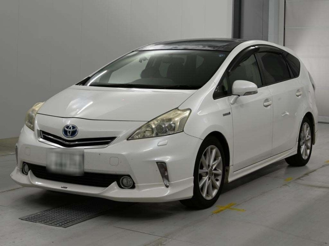 TOYOTA PRIUS — фото