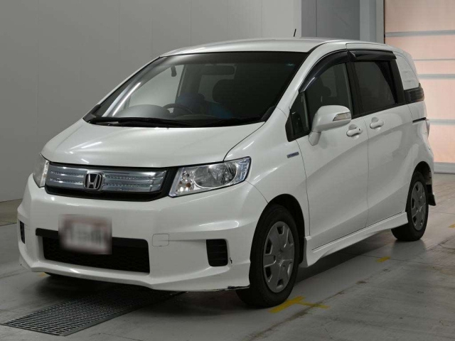 HONDA FREED SPIKE