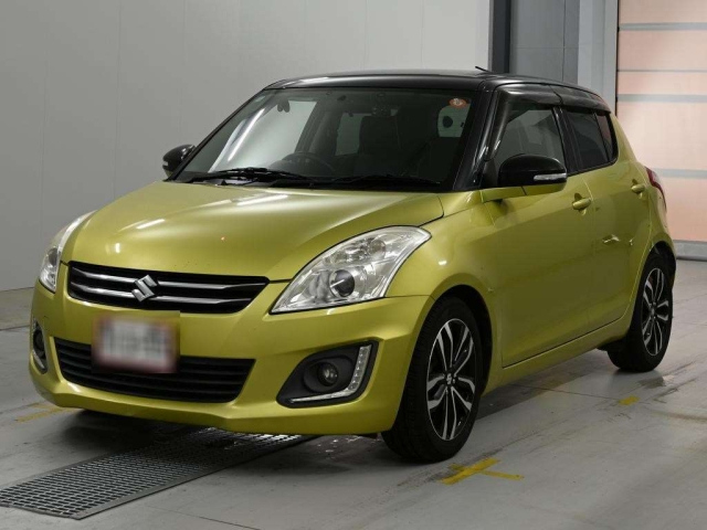 SUZUKI SWIFT — фото