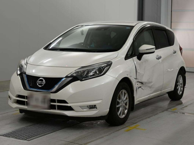 NISSAN NOTE — фото