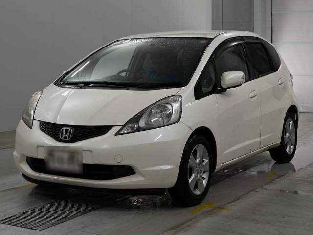 HONDA FIT — фото