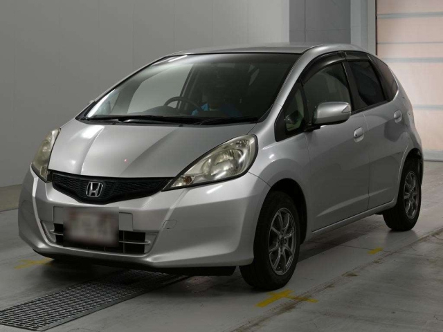 HONDA FIT — фото