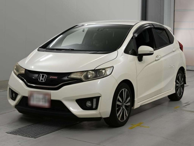 HONDA FIT — фото