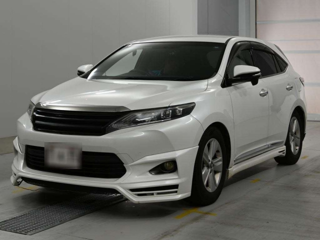 TOYOTA HARRIER — фото