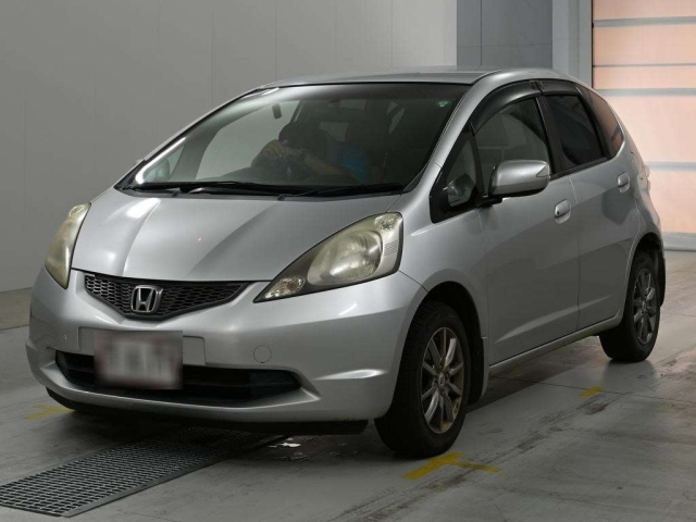 HONDA FIT — фото