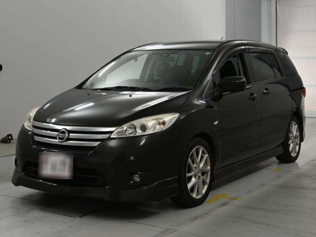 NISSAN LAFESTA — фото