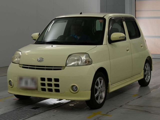 DAIHATSU ESSE — фото
