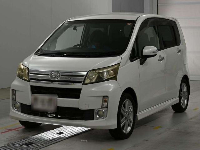 DAIHATSU MOVE — фото