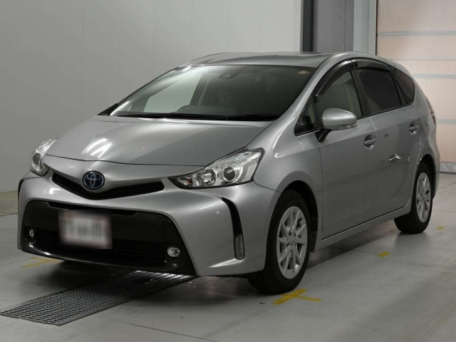TOYOTA PRIUS — фото
