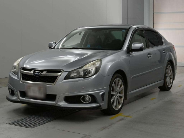 SUBARU LEGACY — фото